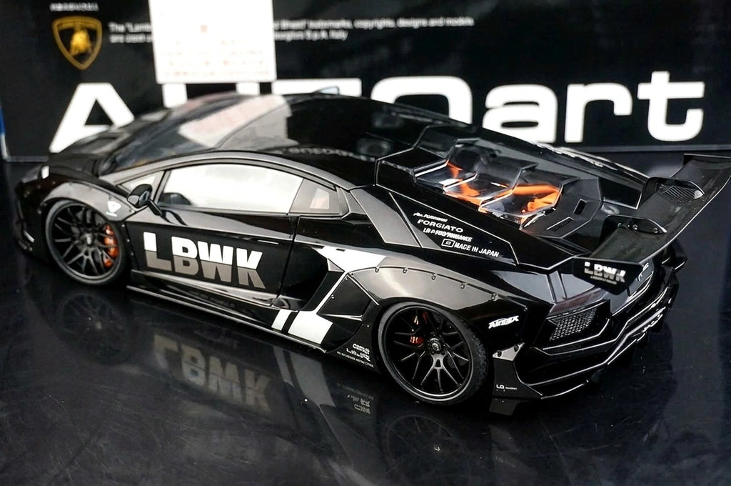 AutoArt Lamborghini 2012 Aventador LP700-4 LB-ووركس بلاك 1:18 – نموذج معدني قابل للجمع من القالب المصبوب