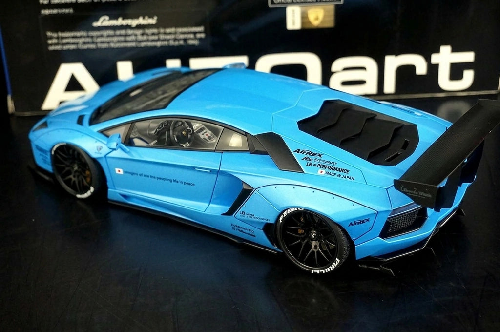 AutoArt Lamborghini 2012 Aventador LP700-4 LB-ووركس بلو 1:18 – نموذج معدني قابل للجمع من القالب المصبوب