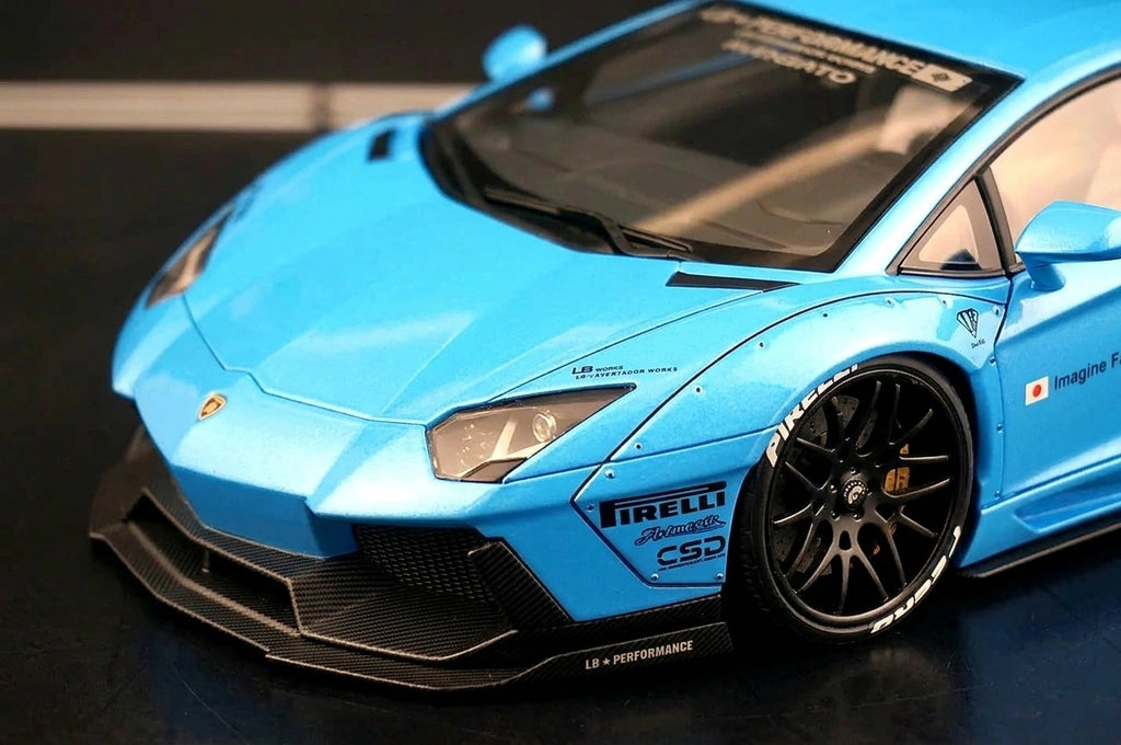 AutoArt Lamborghini 2012 Aventador LP700-4 LB-ووركس بلو 1:18 – نموذج معدني قابل للجمع من القالب المصبوب