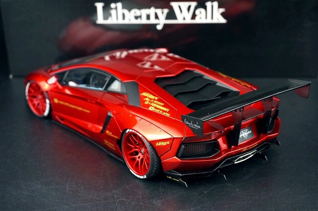 AutoArt Lamborghini 2012 Aventador LP700-4 LB-ووركس بورغندي 1:18 – نموذج معدني قابل للجمع مصنوع من القالب المصبوب