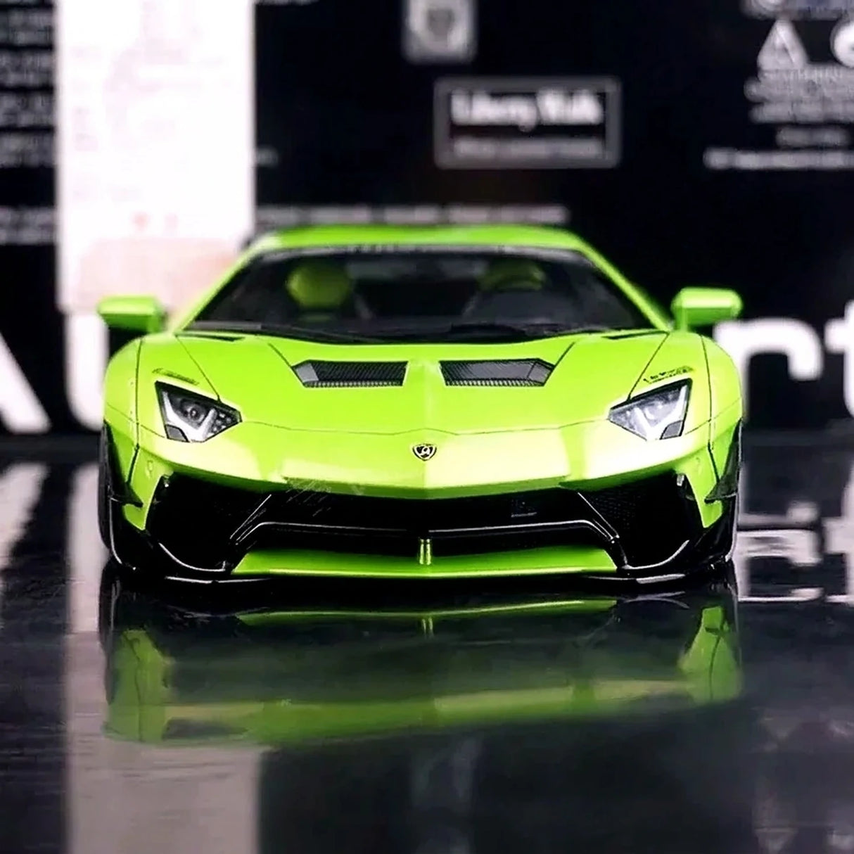 AutoArt Lamborghini 2012 Aventador LP700-4 LB-Works Green 1:18 – Modello da collezione in pressofuso