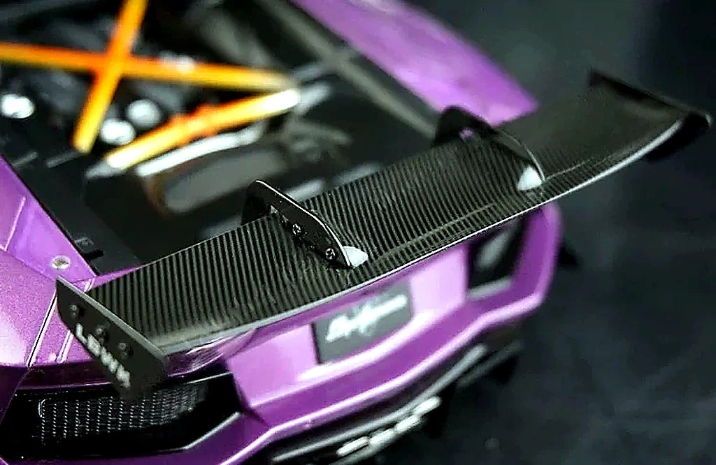 AutoArt Lamborghini 2012 Aventador LP700-4 LB-ووركس بنفسجي 1:18 – نموذج معدني قابل للجمع من القالب المصبوب