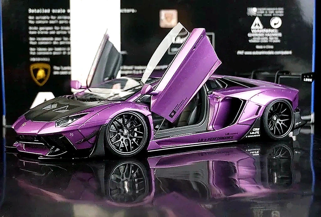 AutoArt Lamborghini 2012 Aventador LP700-4 LB-ووركس بنفسجي 1:18 – نموذج معدني قابل للجمع من القالب المصبوب