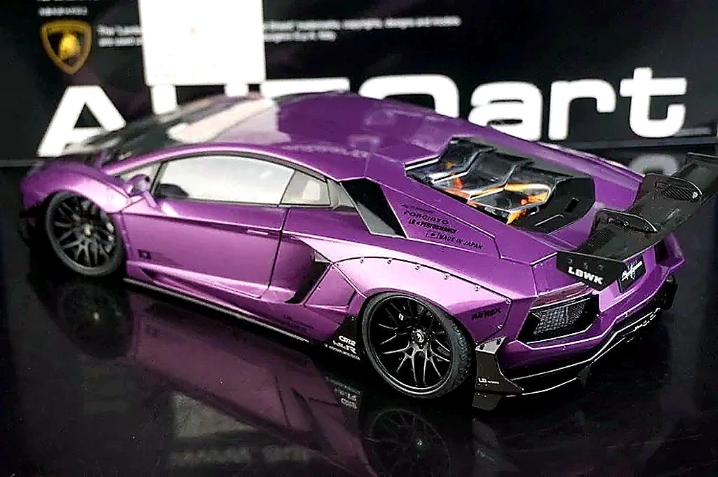 AutoArt Lamborghini 2012 Aventador LP700-4 LB-ووركس بنفسجي 1:18 – نموذج معدني قابل للجمع من القالب المصبوب