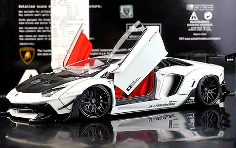AutoArt Lamborghini 2012 Aventador LP700-4 LB-ووركس وايت 1:18 – نموذج معدني قابل للجمع من القالب المصبوب