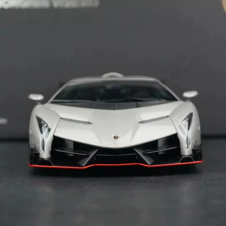 AutoArt Lamborghini 2013 Veneno Bianco Isis 1:18 – نموذج معدني مصبوب لهواة الجمع