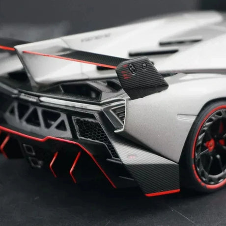 AutoArt Lamborghini 2013 Veneno Bianco Isis 1:18 – نموذج معدني مصبوب لهواة الجمع