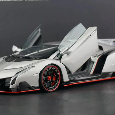 AutoArt Lamborghini 2013 Veneno Bianco Isis 1:18 – نموذج معدني مصبوب لهواة الجمع
