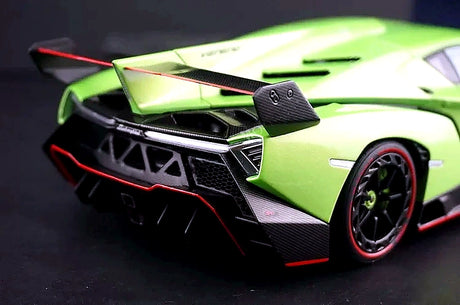 AutoArt Lamborghini 2013 فينينو جرين 1:18 – نموذج معدني قابل للجمع من القالب المصبوب