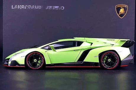 AutoArt Lamborghini 2013 فينينو جرين 1:18 – نموذج معدني قابل للجمع من القالب المصبوب