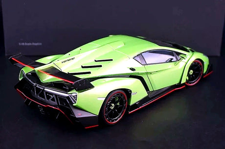 AutoArt Lamborghini 2013 فينينو جرين 1:18 – نموذج معدني قابل للجمع من القالب المصبوب