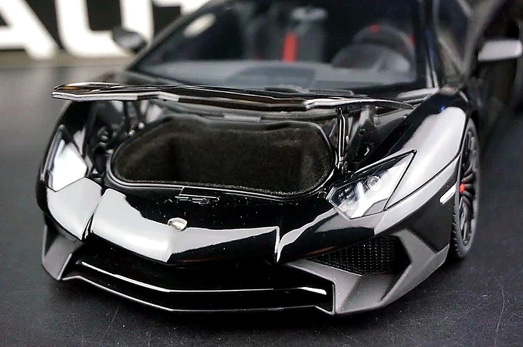 AutoArt Lamborghini 2015 Aventador LP750-4 SV Black 1:18 – Modello da collezione in pressofuso