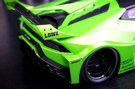 AutoArt Lamborghini 2015 هوراكان LP610-4 LB-ووركس جرين 1:18 – نموذج معدني قابل للجمع من القالب المصبوب