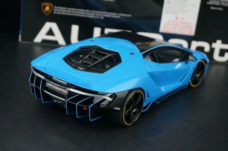 AutoArt Lamborghini 2016 سينتيناريو LP770-4 بلو 1:18 – نموذج معدني قابل للجمع مصبوب.