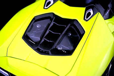 AutoArt Lamborghini 2016 سينتيناريو LP770-4 Roadster 1:18 – نموذج معدني قابل للجمع من القالب المصبوب