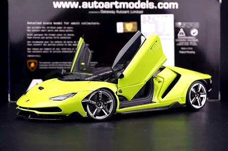 AutoArt Lamborghini 2016 سينتيناريو LP770-4 Roadster 1:18 – نموذج معدني قابل للجمع من القالب المصبوب