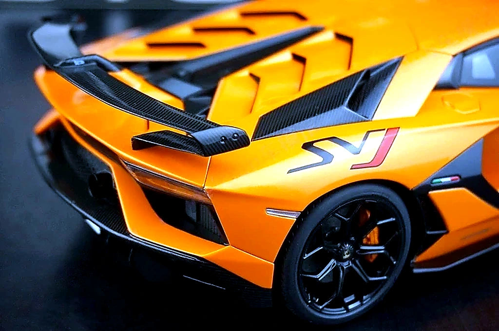 AutoArt Lamborghini 2018 Aventador SVJ Orange 1:18 – Modello da collezione pressofuso