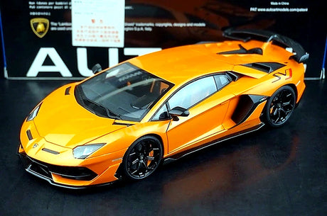 AutoArt Lamborghini 2018 Aventador SVJ أورانج 1:18 – نموذج معدني قابل للجمع من قالب القالب