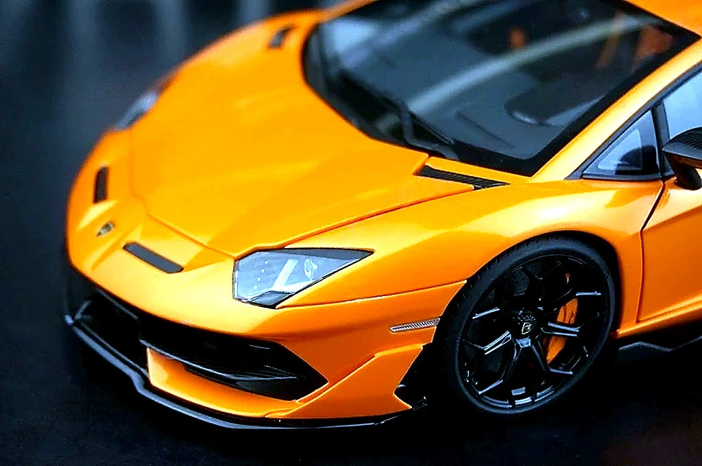 AutoArt Lamborghini 2018 Aventador SVJ Orange 1:18 – Modello da collezione pressofuso