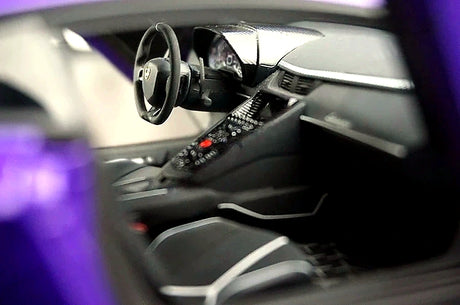 AutoArt Lamborghini 2018 Aventador SVJ Purple 1:18 – نموذج معدني قابل للجمع من القالب المصبوب