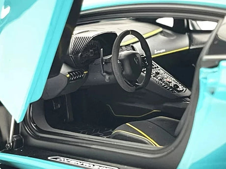 AutoArt Lamborghini 2018 Aventador SVJ فيروز 1:18 – نموذج معدني قابل للجمع من القالب المصبوب