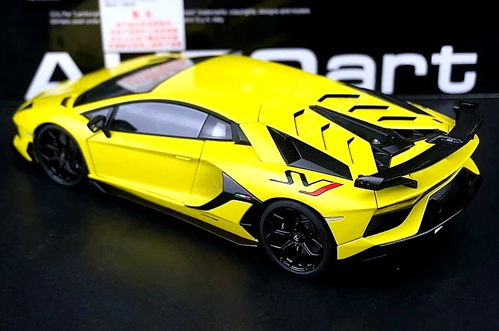 AutoArt Lamborghini 2018 Aventador SVJ Yellow 1:18 – Modello Pressofuso da collezione