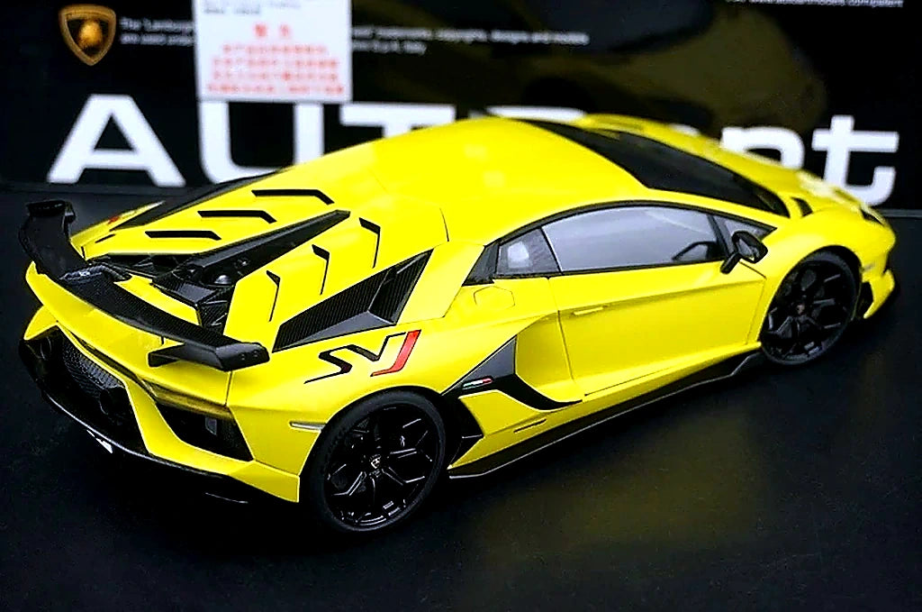 AutoArt Lamborghini 2018 Aventador SVJ Yellow 1:18 – Modello Pressofuso da collezione
