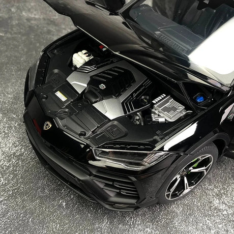 AutoArt Lamborghini 2018 Urus بلاك 1:18 – نموذج معدني قابل للجمع من القالب المصبوب