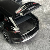AutoArt Lamborghini 2018 Urus بلاك 1:18 – نموذج معدني قابل للجمع من القالب المصبوب