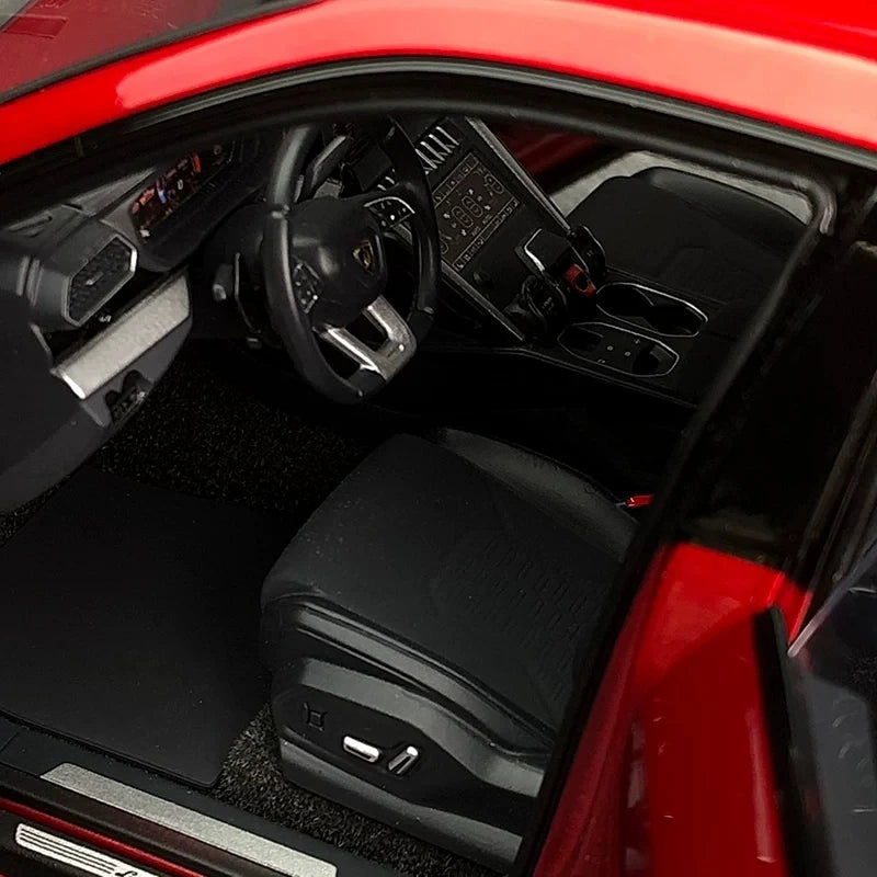 [AutoArt] 1:18 Lamborghini 2018 Urus Red Model Car Die-Cast