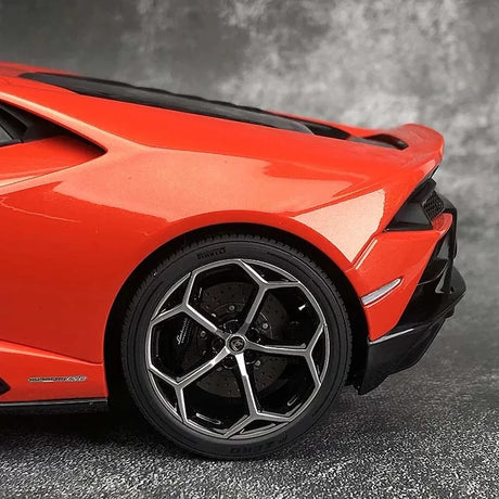 AutoArt Lamborghini 2019 هوراكان EVO أورانج 1:18 – نموذج معدني قابل للجمع من القالب المصبوب