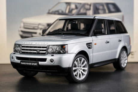 AutoArt Land Rover 2002 Range Rover سيلفر 1:18 – نموذج معدني قابل للجمع من القالب المصبوب