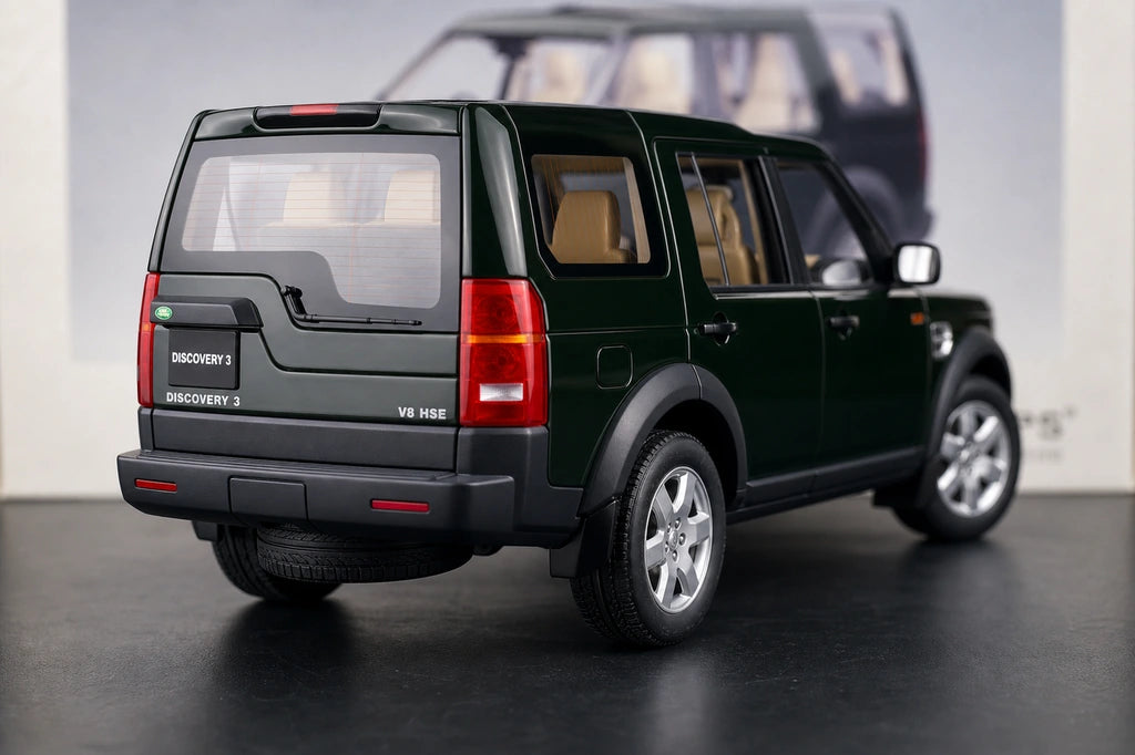 AutoArt Land Rover 2004 ديسكفري 3 جرين 1:18 – نموذج معدني قابل للجمع من القالب المصبوب