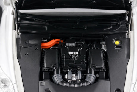 AutoArt Lexus 2007 LS600hL وايت 1:18 – نموذج معدني قابل للجمع مصبوب، مصبوب.