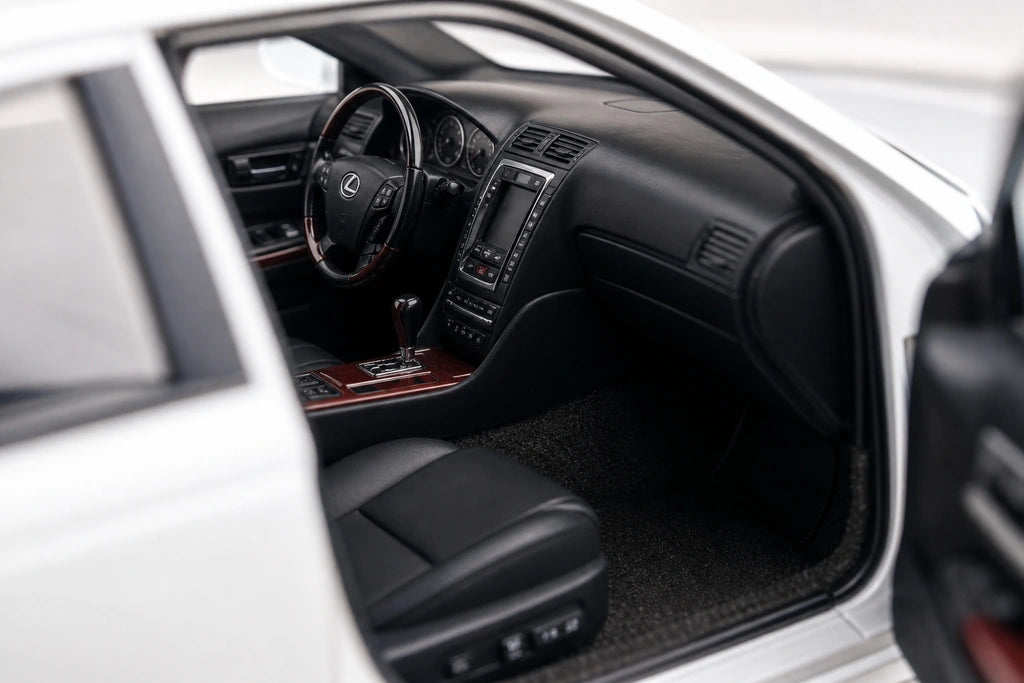 AutoArt Lexus 2007 LS600hL White 1:18 – Modello da collezione in metallo pressofuso