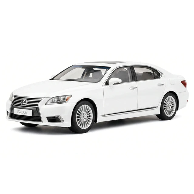 AutoArt Lexus 2007 LS600hL White 1:18 – Modello da collezione in metallo pressofuso