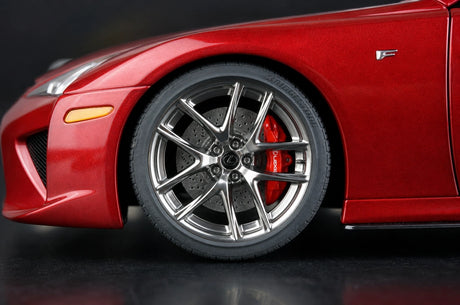 AutoArt Lexus 2010 LFA بورغوندي 1:18 – نموذج معدني قابل للجمع مصبوب.