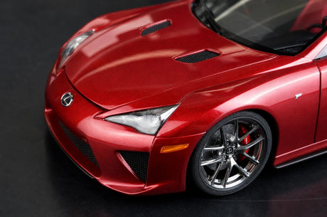 AutoArt Lexus 2010 LFA بورغوندي 1:18 – نموذج معدني قابل للجمع مصبوب.