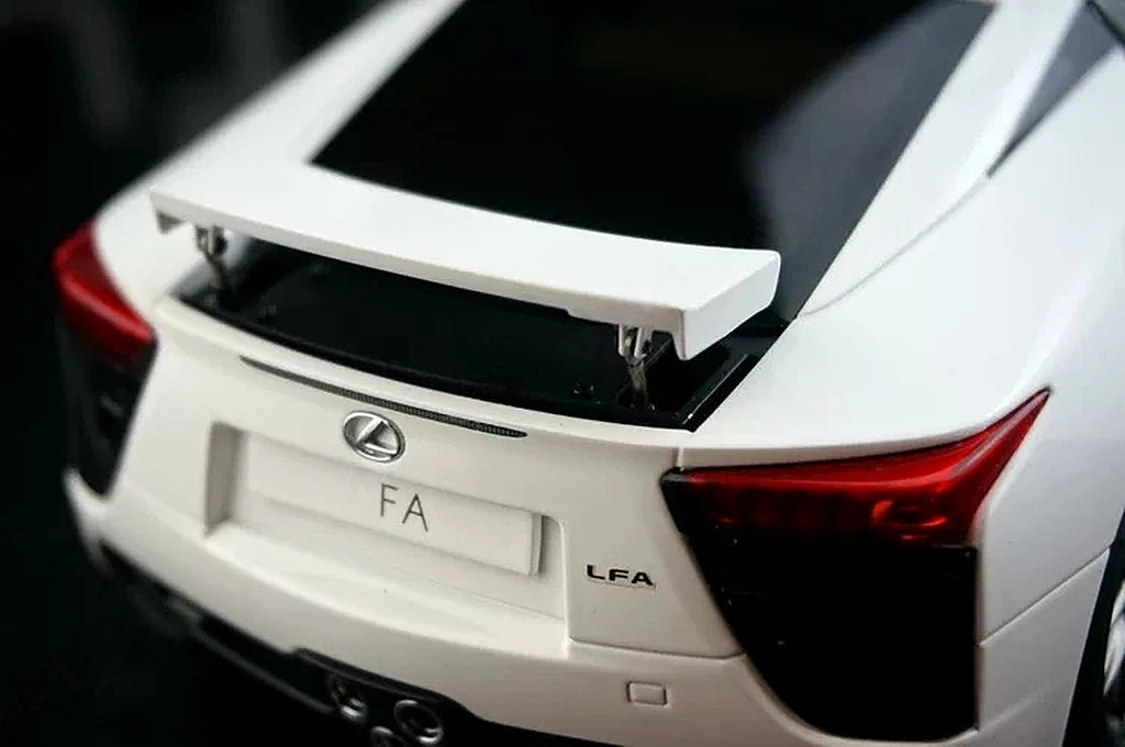 AutoArt Lexus 2010 LFA White 1:18 – Modello da collezione in pressofuso