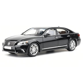 [AutoArt] 1:18 Lexus 2013 LS 600hL Black Model Car Die-Cast