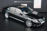 [AutoArt] 1:18 Lexus 2013 LS 600hL Black Model Car Die-Cast