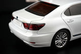 [AutoArt] 1:18 Lexus 2013 LS 600hL White Model Car Die-Cast