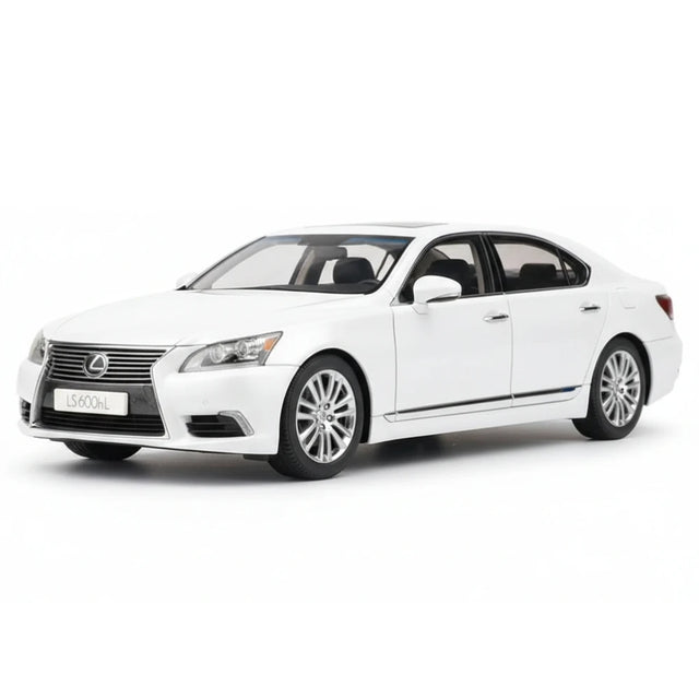 [AutoArt] 1:18 Lexus 2013 LS 600hL White Model Car Die-Cast
