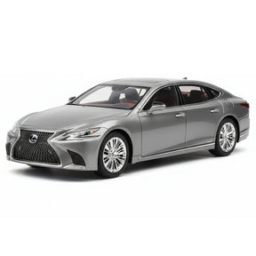 [AutoArt] 1:18 Lexus 2017 LS 500h Silver Model Car Die-Cast