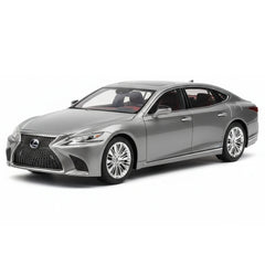 [AutoArt] 1:18 Lexus 2017 LS 500h Silver Model Car Die-Cast