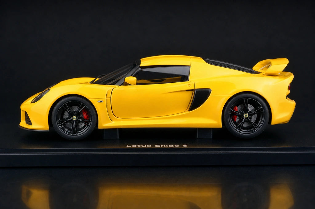 AutoArt Lotus 2006 Exige S Yellow 1:18 – نموذج معدني قابل للجمع من القالب المصبوب