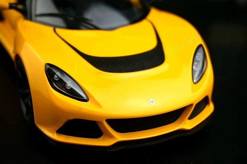 AutoArt Lotus 2006 Exige S Yellow 1:18 – نموذج معدني قابل للجمع من القالب المصبوب