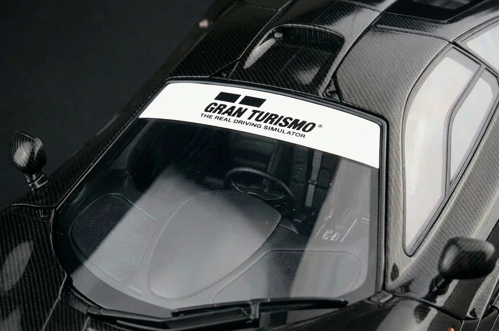 AutoArt McLaren 1997 F1 GT 1:18 – Modello Pressofuso da collezione