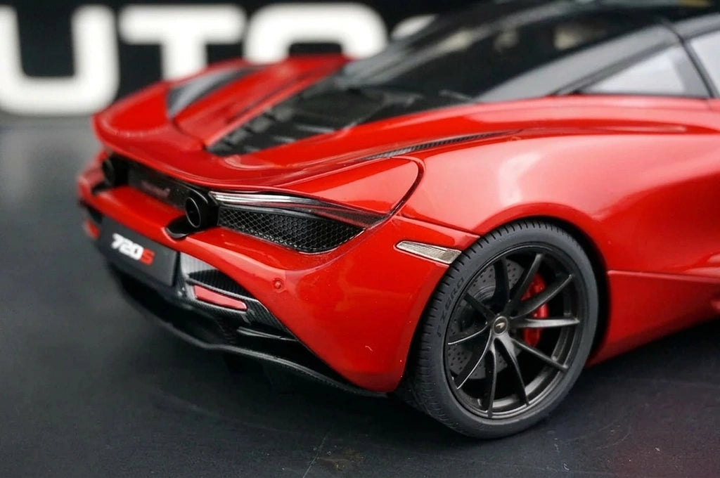 AutoArt McLaren 2017 720S Burgundy 1:18 – Sammelobjekte aus Druckguss mit Druckguss