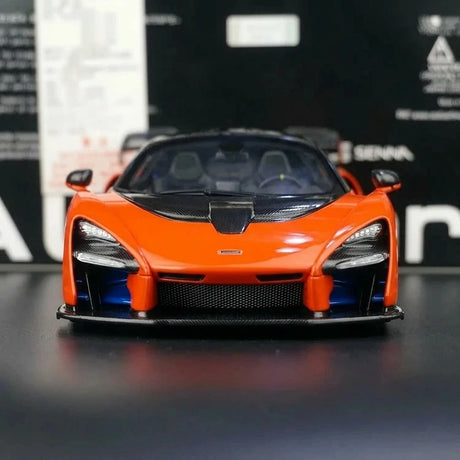 AutoArt McLaren 2018 Senna أورانج 1:18 – نموذج معدني قابل للجمع مصبوب.